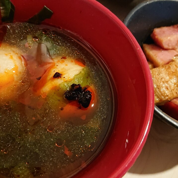 魚団子のラー油スープ